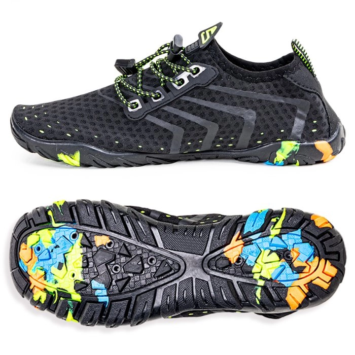 Аквасоки / Аквашуз KR-084 черные