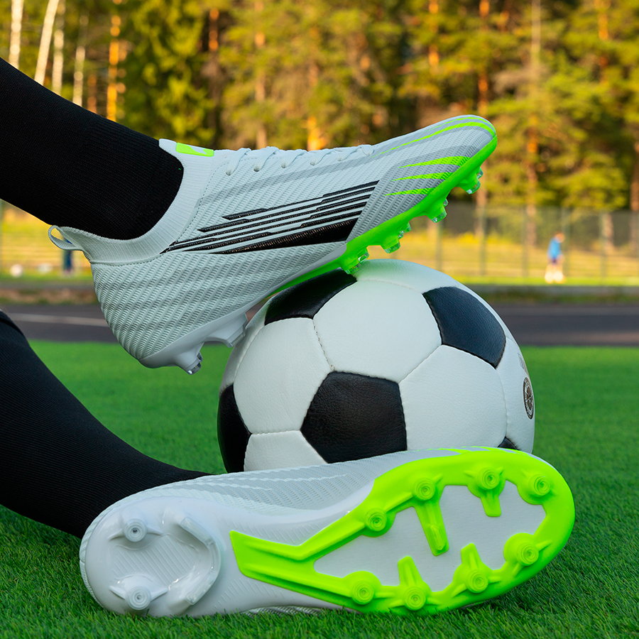 Бутсы футбольные KR-207 бело-зеленые