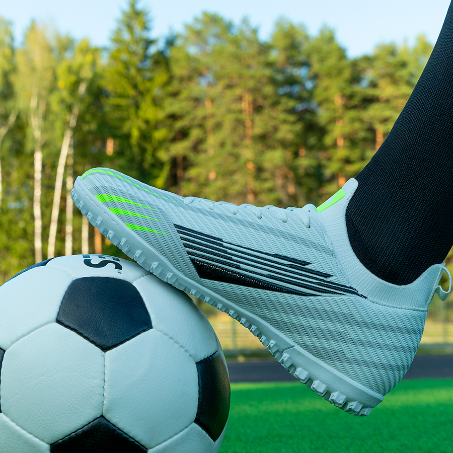Бутсы футбольные KR-200 бело-зеленые