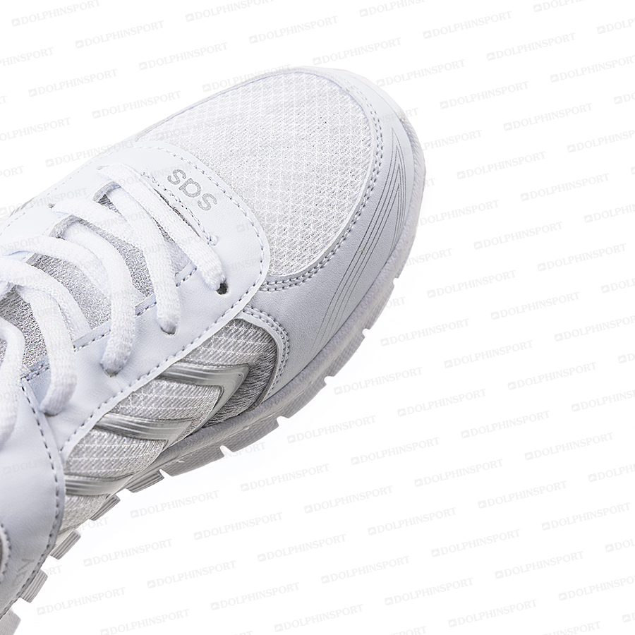 Кроссовки для бега KR-003/1 белые