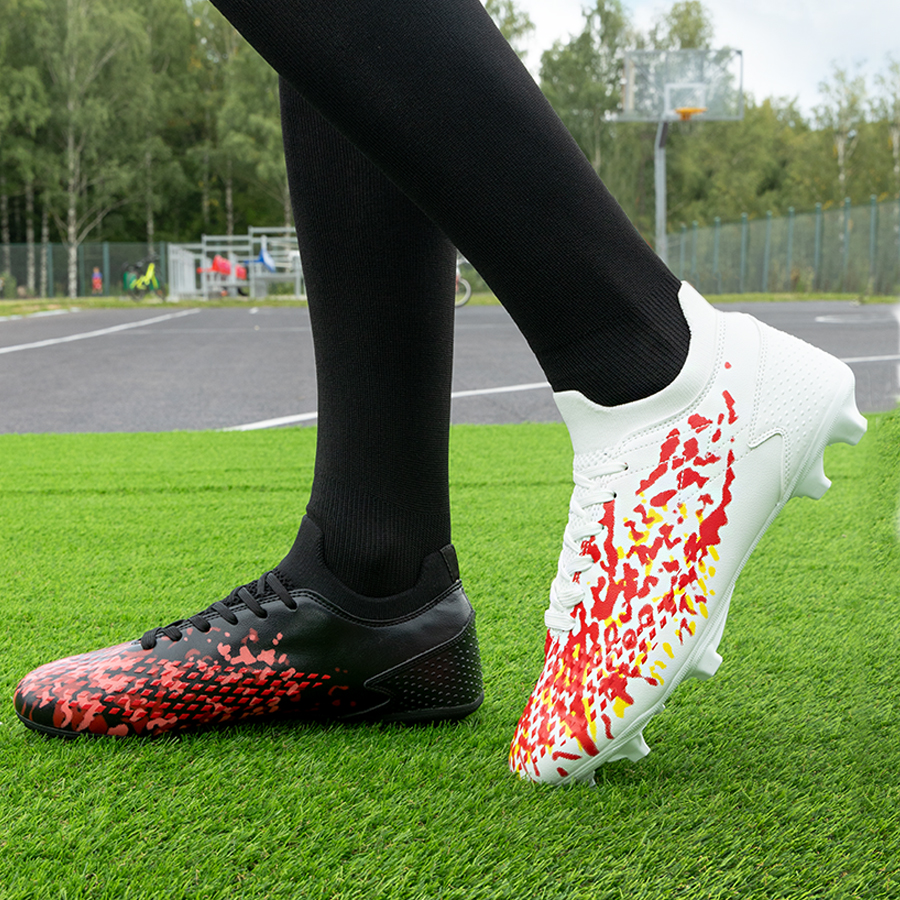 Бутсы футбольные KR-130 белый-черный