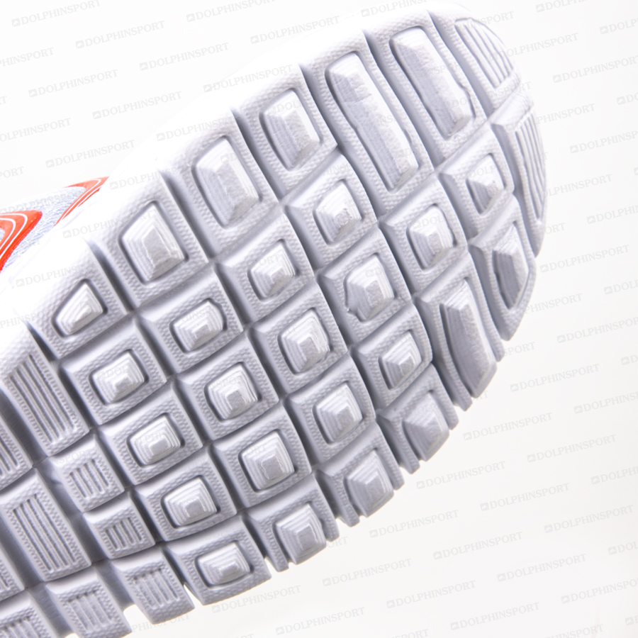 Кроссовки для бега KR-003/1 серо-красные