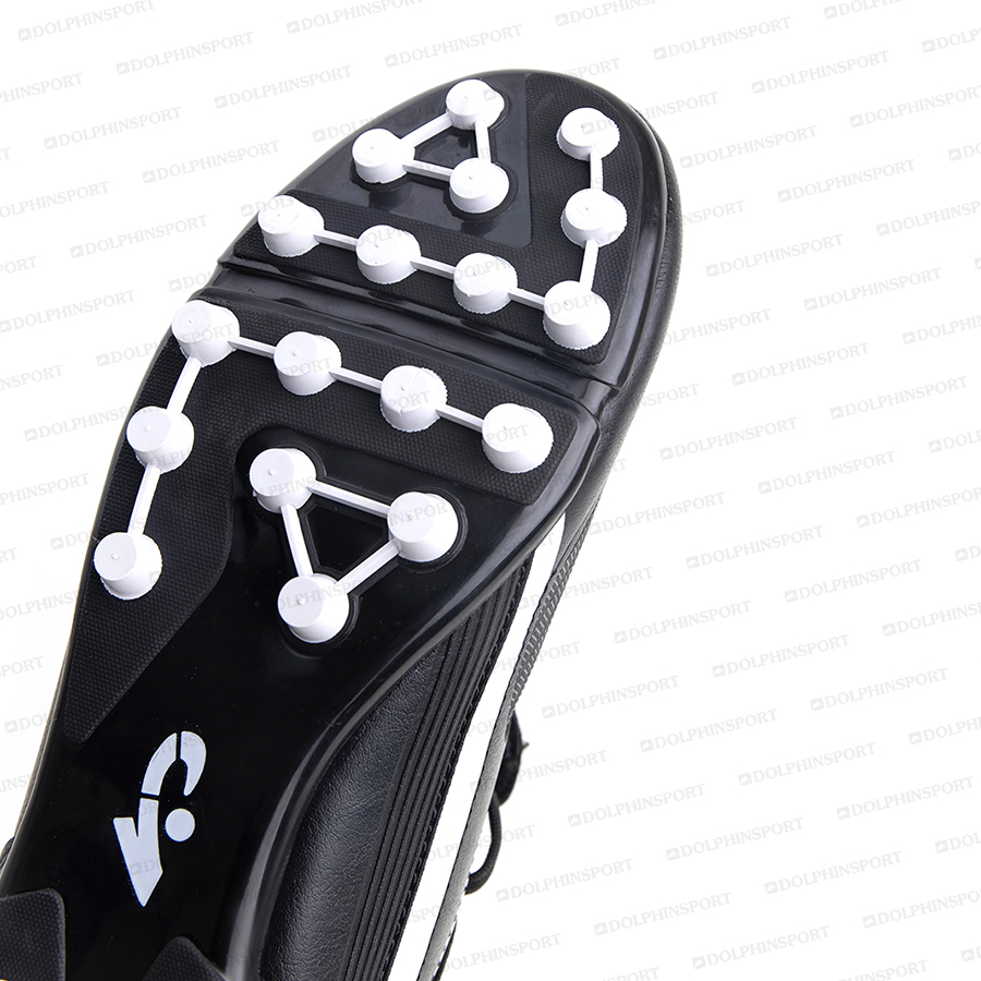 Бутсы футбольные KR-060 черно-белые