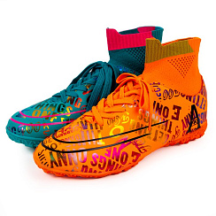 Футбольные бутсы DOLPHINSPORT – коллекция для игры на любых покрытиях