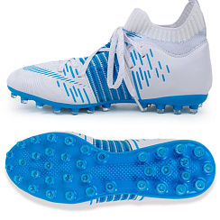Бутсы с шипами DOLPHINSPORT – коллекция для игры на любых покрытиях