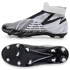 Бутсы с шипами DOLPHINSPORT – коллекция для игры на любых покрытиях