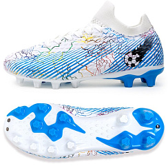 Бутсы с шипами DOLPHINSPORT – коллекция для игры на любых покрытиях