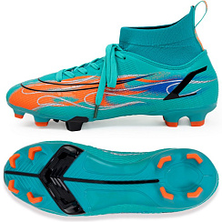 Бутсы с шипами DOLPHINSPORT – коллекция для игры на любых покрытиях