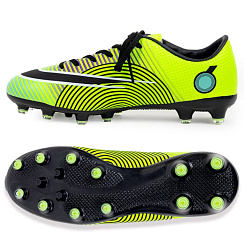 Бутсы с шипами DOLPHINSPORT – коллекция для игры на любых покрытиях